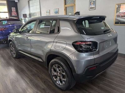 Usado Jeep Avenger Longitude 101 CV (74 kW) 2024 Gris SUV