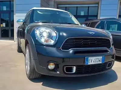 Usata Mini Countryman 143 CV (105 kW) 2014 Nero SUV