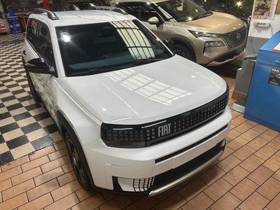Nuova Fiat Grande Panda La Prima 101 CV (74 kW) 2025 Bianco Utilitaria