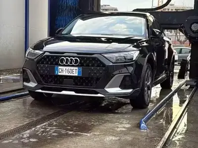 Usata Audi A1 110 CV (80 kW) 2022 Nero SUV