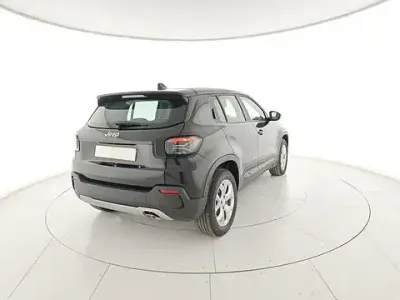 Usata Jeep Avenger Altitude 101 CV (74 kW) 2024 Nero SUV