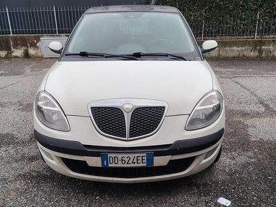 Usata Lancia Ypsilon 69 CV (50 kW) 2007 Utilitaria