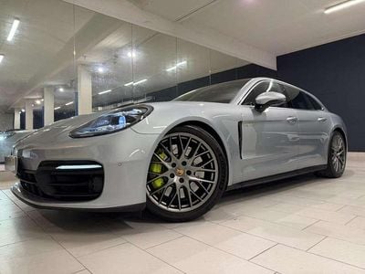 Usata Porsche Panamera 4S E-Hybrid Sport Turismo Sport Turismo 441 CV (324 kW) 2021 Argento Station wagon
