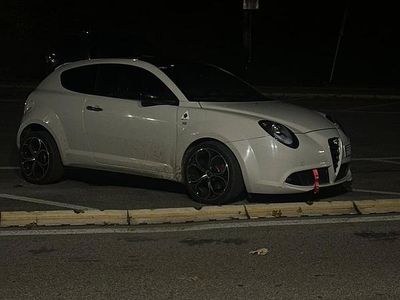 Usata Alfa Romeo MiTo Quadrifoglio Verde 170 CV (125 kW) 2010 Bianco Utilitaria