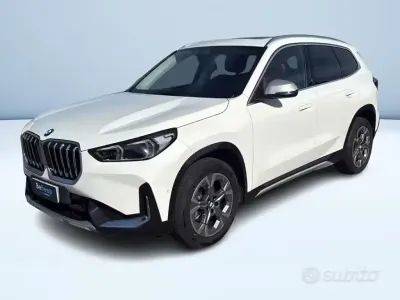 Usata BMW X1 xLine 150 CV (110 kW) 2024 Bianco pastello SUV