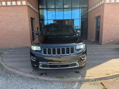 Usata Jeep Grand Cherokee Overland 250 CV (183 kW) 2016 Nero SUV