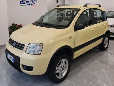 Giallo Usata 2005 Fiat Panda 4x4 Utilitaria | 6300 € (Buon prezzo)