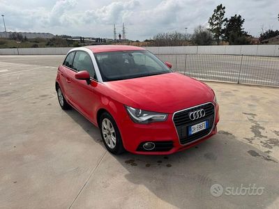 Usata Audi A1 Attraction 105 CV (77 kW) 2012 Rosso Utilitaria