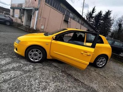 Usata Fiat Stilo Abarth 170 CV (125 kW) 2002 Giallo Berlina