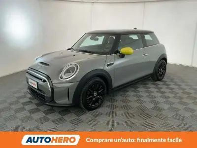 Usata Mini Cooper SE 135 kW (184 CV) 2021 Grigio Utilitaria