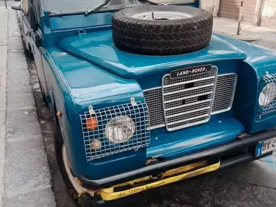 Usata Land Rover 88 1981 Blu Berlina