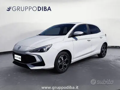 Nuova MG MG3 Luxury 102 CV (75 kW) 2025 Bianco Utilitaria
