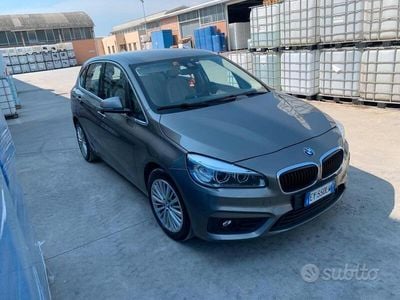 BMW 218