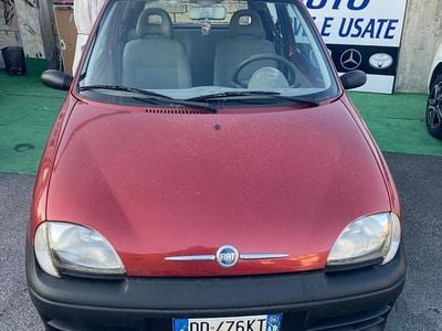 Usata Fiat 600 54 CV (39 kW) 2006 Rosso Utilitaria
