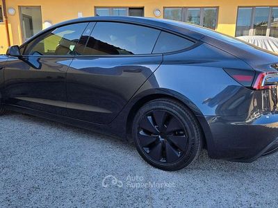Occasion Tesla Model 3 RWD 208 kW (284 ch) 2024 Gris Berline