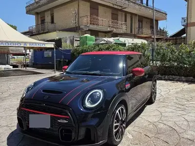Usata Mini John Cooper Works 231 CV (169 kW) 2023 Utilitaria