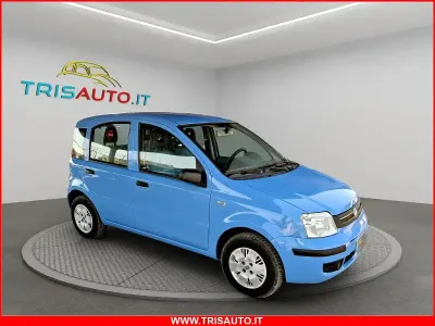 Usata Fiat Panda 70 CV (51 kW) 2004 Blu Utilitaria