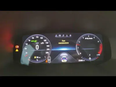 Usata Renault Captur Techno 91 CV (66 kW) 2023 Blu scuro SUV