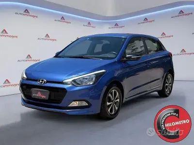 Usata Hyundai i20 Comfort 84 CV (61 kW) 2018 Bluazzurro Berlina