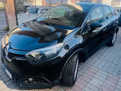 Occasion Renault Captur Iconic 90 PK (66 kW) 2015 Zwart SUV