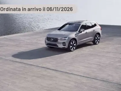 Novo Volvo XC60 Plus 407 HP (299 kW) 2026 Prateado SUV
