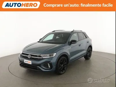 Usata VW T-Roc R-line 150 CV (110 kW) 2023 Verde SUV