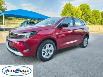 Usata Opel Grandland X Edition 131 CV (96 kW) 2024 Rosso SUV