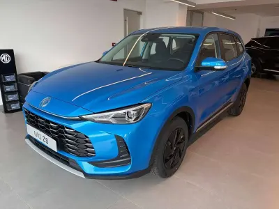 Nuova MG ZS 116 CV (85 kW) 2026 Como blue SUV