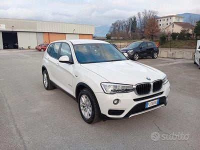 Usata BMW X3 Efficient Dynamics 190 CV (139 kW) 2017 Bianco SUV