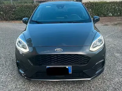 Usata Ford Fiesta ST-Line 125 CV (91 kW) 2021 Grigio Utilitaria
