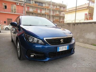 Usata Peugeot 308 Allure 131 CV (96 kW) 2018 Blu Berlina
