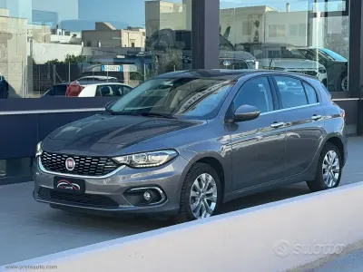 Usata Fiat Tipo Business 120 CV (88 kW) 2018 Grigio Berlina