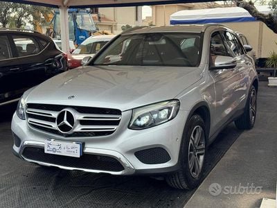 Usata Mercedes GLC250 203 CV (149 kW) 2019 Grigio SUV