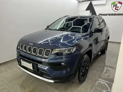 Occasion Jeep Compass Limited 132 PK (97 kW) 2022 Blauw SUV