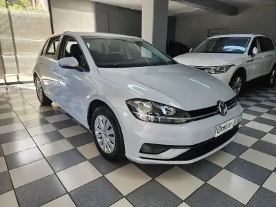 Usata VW Golf VII Trendline 86 CV (63 kW) 2017 Grigio Berlina