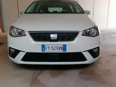 Usata Seat Ibiza 90 CV (66 kW) 2020 Bianco Utilitaria