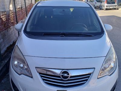 Usata Opel Meriva 95 CV (69 kW) 2014 Bianco Monovolume