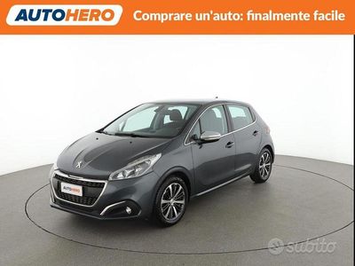 Usata Peugeot 208 Allure 82 CV (60 kW) 2016 Grigio Utilitaria