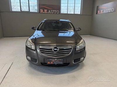 Usata Opel Insignia Cosmo 160 CV (117 kW) 2010 Grigio Station wagon