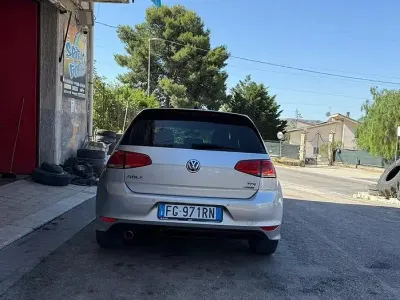 Usata VW Golf VII 110 CV (80 kW) 2016 Grigio Berlina