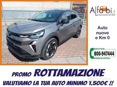Ny Renault Captur Techno 145 HK (106 kW) 2025 Vari colori SUV
