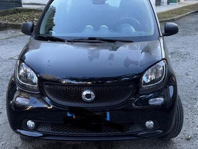 Usata Smart ForFour 71 CV (52 kW) 2017 Nero Utilitaria