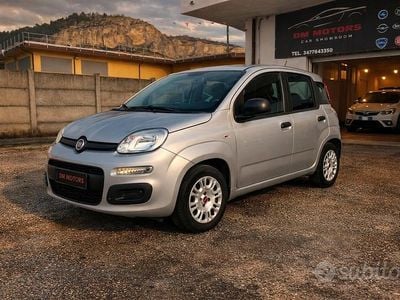 Usata Fiat Panda Lounge 69 CV (50 kW) 2018 Grigio Utilitaria