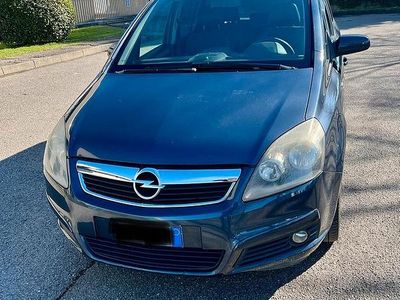 Occasion Opel Zafira 120 ch (88 kW) 2007 Bleue Monospace