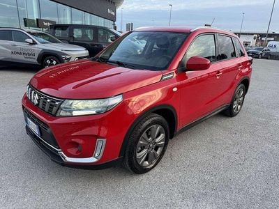Usata Suzuki Vitara Cool 129 CV (94 kW) 2023 Rosso SUV