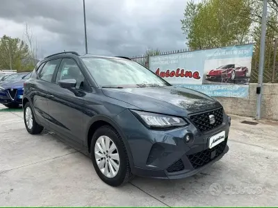 Usata Seat Arona Style 95 CV (69 kW) 2023 Grigio SUV