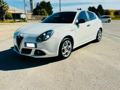 Käytetty Alfa Romeo Giulietta 150 HP (110 kW) 2014 Valkoinen Viistoperä