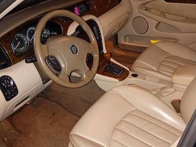 Usata Jaguar X-type 2001 Verde Berlina