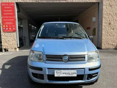 Usata Fiat Panda Dynamic 60 CV (44 kW) 2007 Blu/azzurro Utilitaria