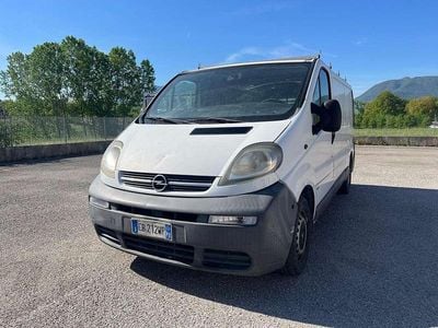Occasion Opel Vivaro 102 ch (75 kW) 2002 Blanc Monospace